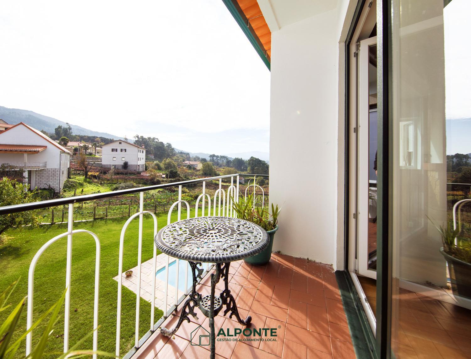 Desassossego Suites Moncao Exterior photo